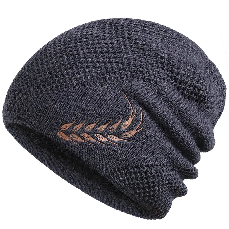Bonnet Long en Maille avec Broderie Feuille