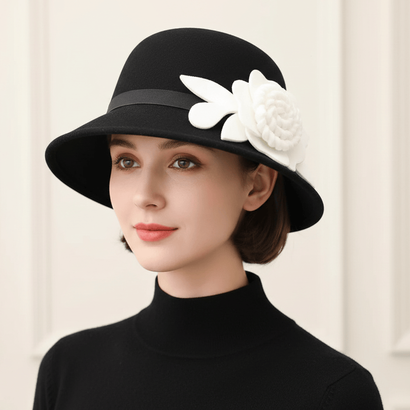 Chapeau Cloche Melon Femme Noir et Blanc