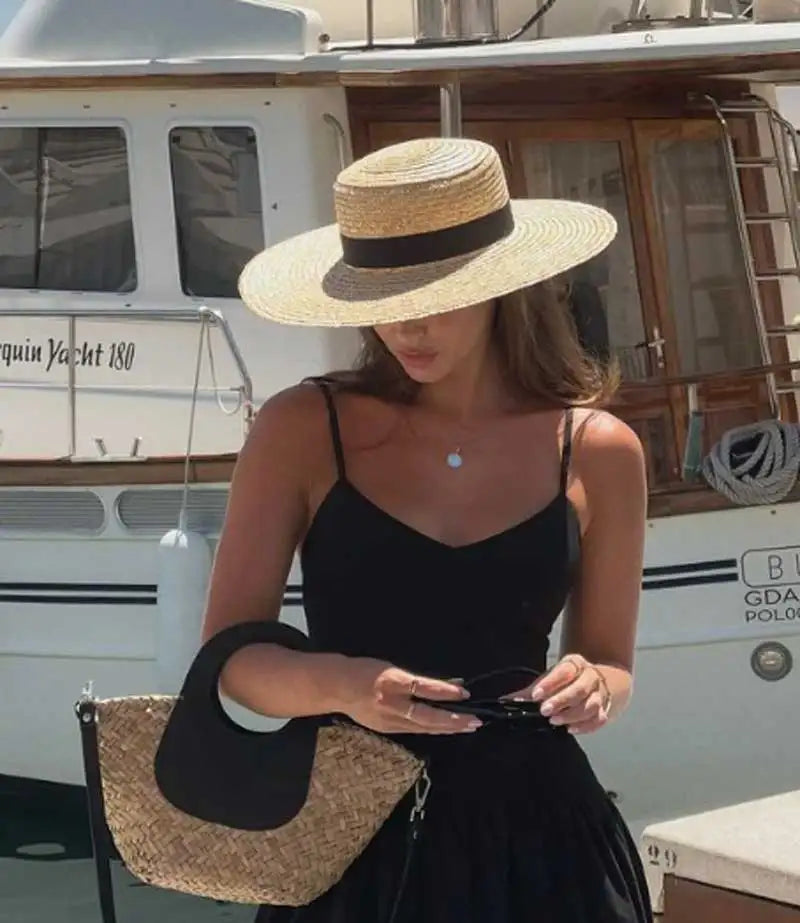 Chapeau de Paille Style Canotier