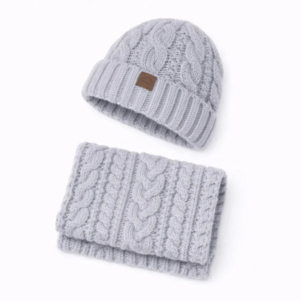 Ensemble Bonnet Femme et Écharpe Tricoté